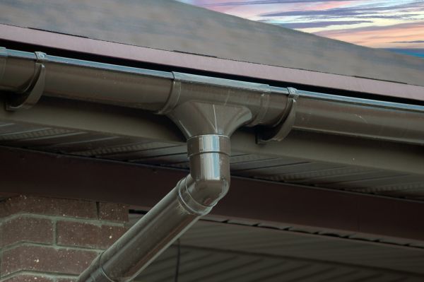 Cost of Building Gutter Installation in Royal Oak