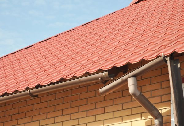 Cost of Loose Gutter Repair in Royal Oak
